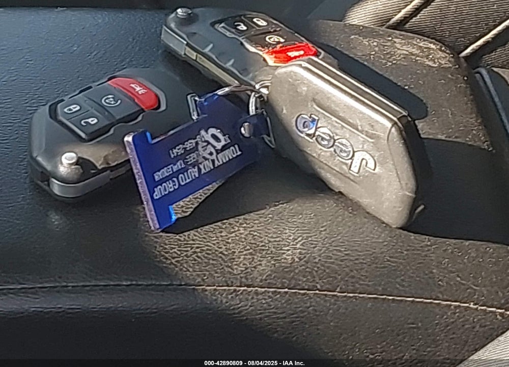 2019 JEEP WRANGLER UNLIMITED VIN: 1C4HJXDG8KW682612