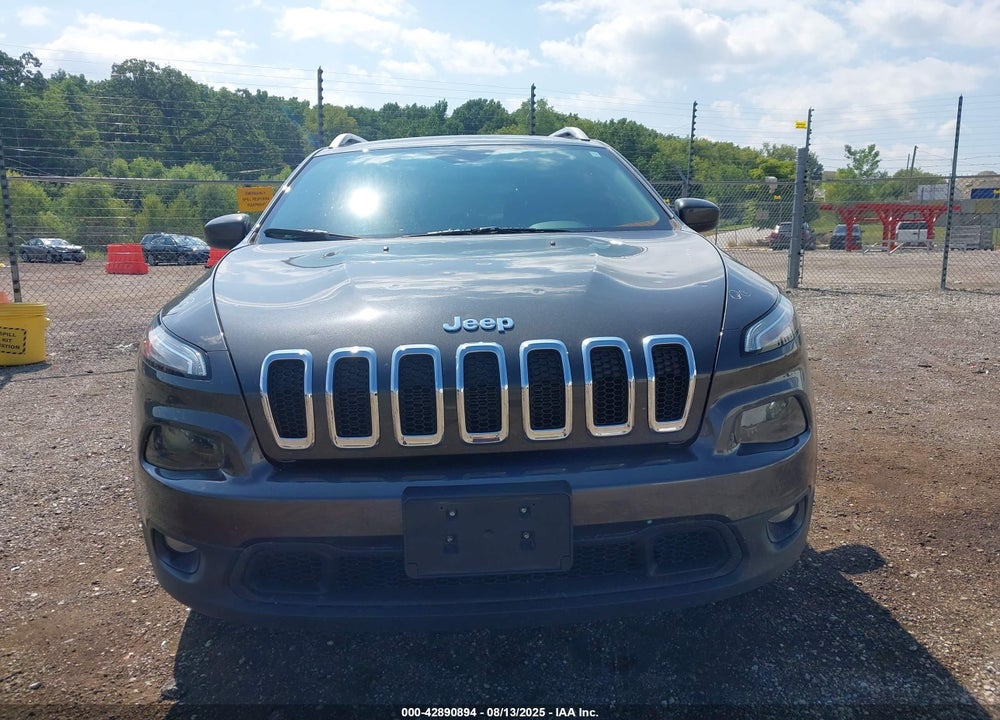 2016 JEEP CHEROKEE VIN: 1C4PJMCS3GW120074