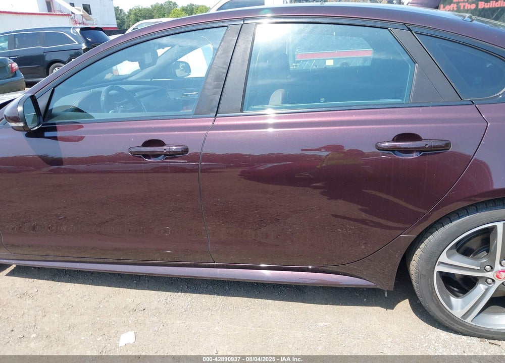 2017 JAGUAR XF VIN: SAJBF4BN0HCY48916