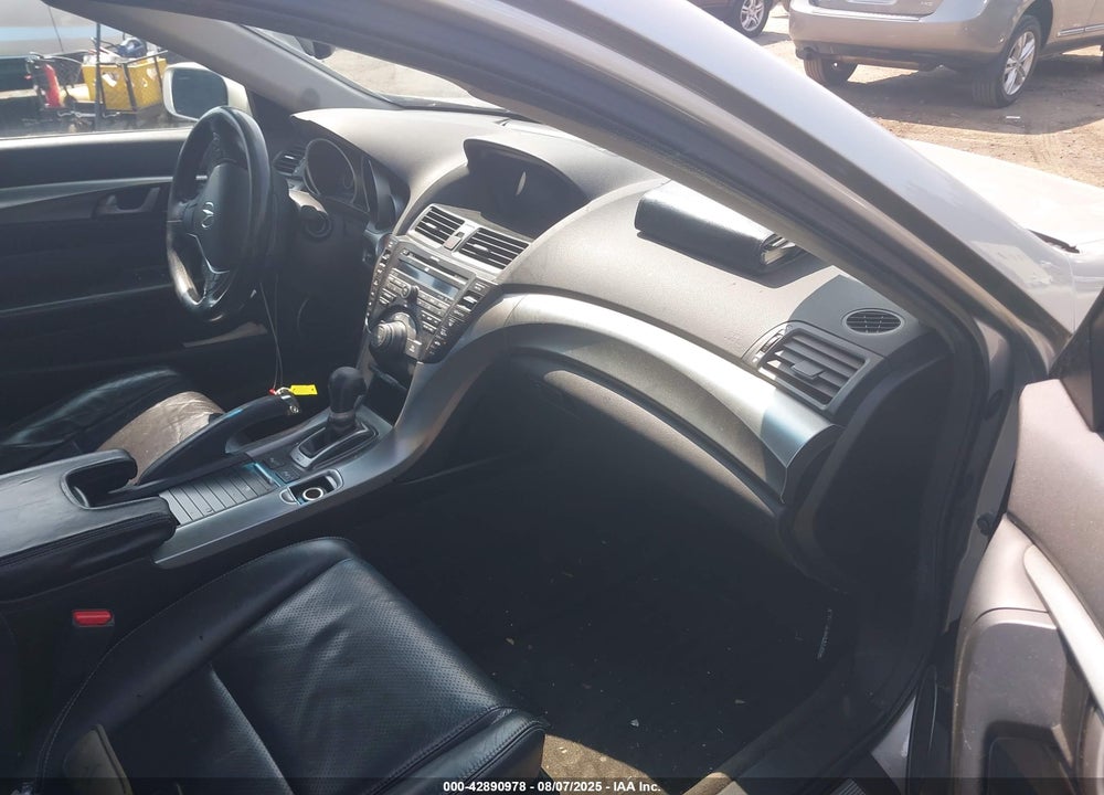 2011 ACURA TL VIN: 19UUA9F55BA002072