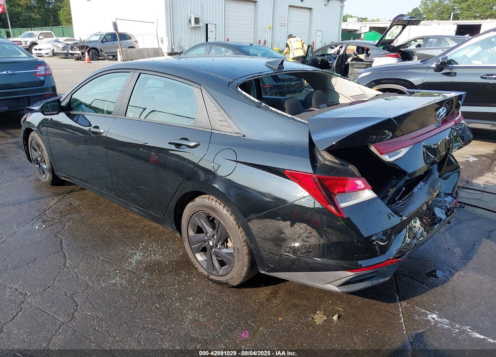 2021 HYUNDAI ELANTRA VIN: 5NPLM4AG5MH014165