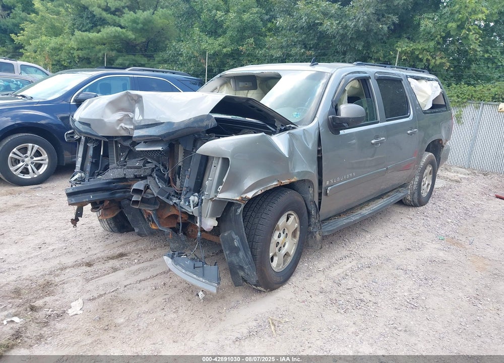 2008 CHEVROLET SUBURBAN 1500 LT VIN: 1GNFK163X8R169128