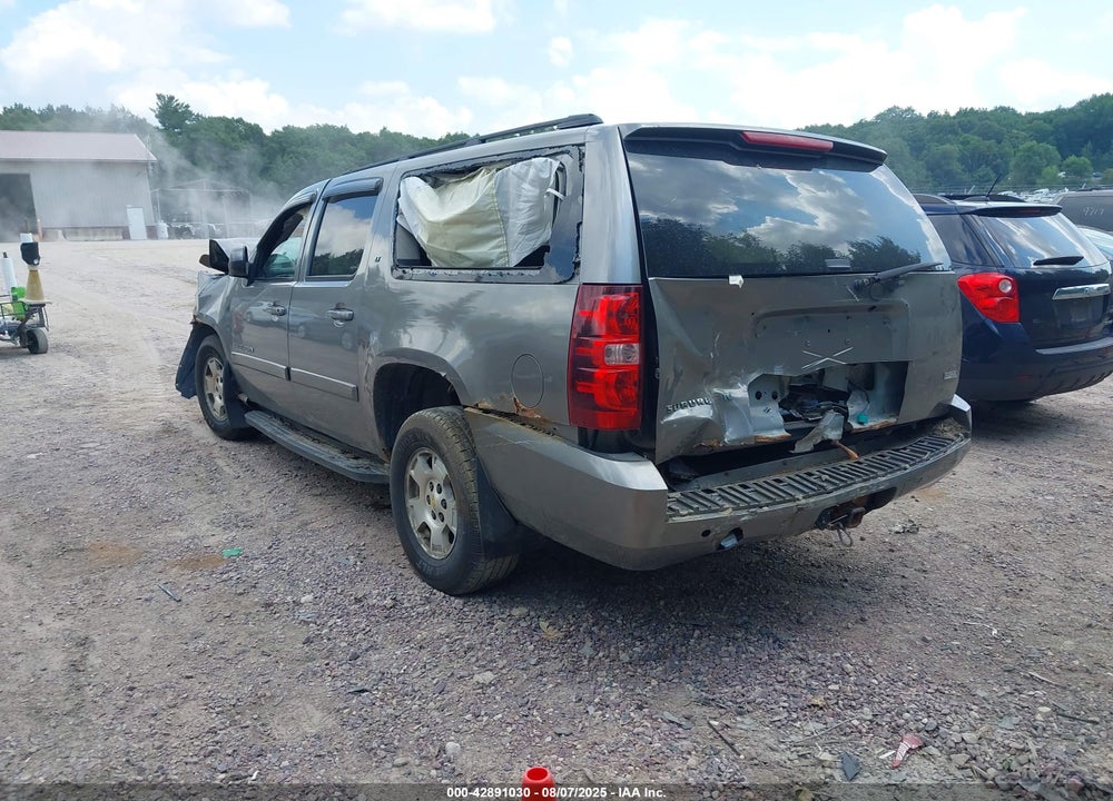 2008 CHEVROLET SUBURBAN 1500 LT VIN: 1GNFK163X8R169128
