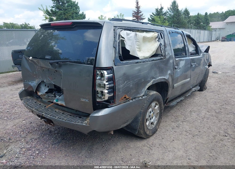 2008 CHEVROLET SUBURBAN 1500 LT VIN: 1GNFK163X8R169128