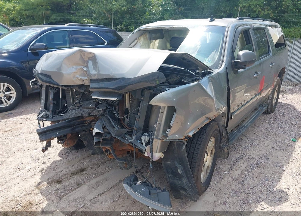 2008 CHEVROLET SUBURBAN 1500 LT VIN: 1GNFK163X8R169128