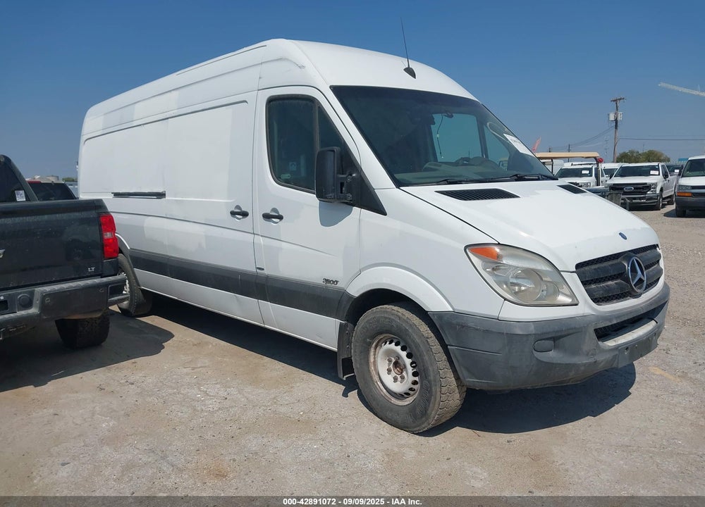 2011 MERCEDES-BENZ SPRINTER 2500 HIGH ROOF VIN: WD3PE8CB9B5602293