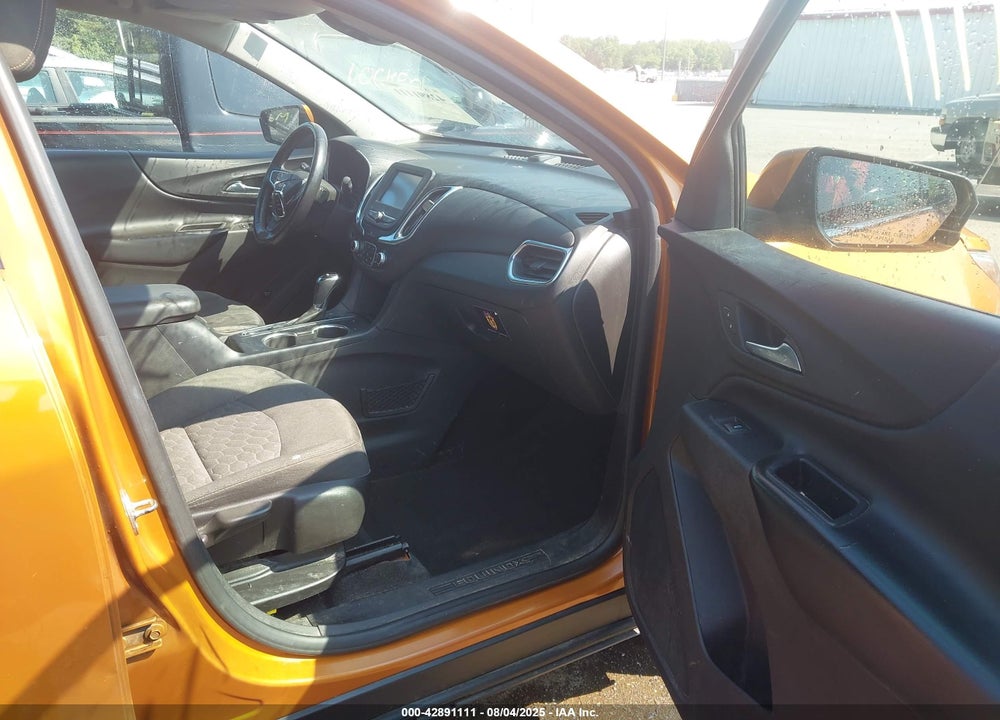 2018 CHEVROLET EQUINOX VIN: 2GNAXJEV3J6228584