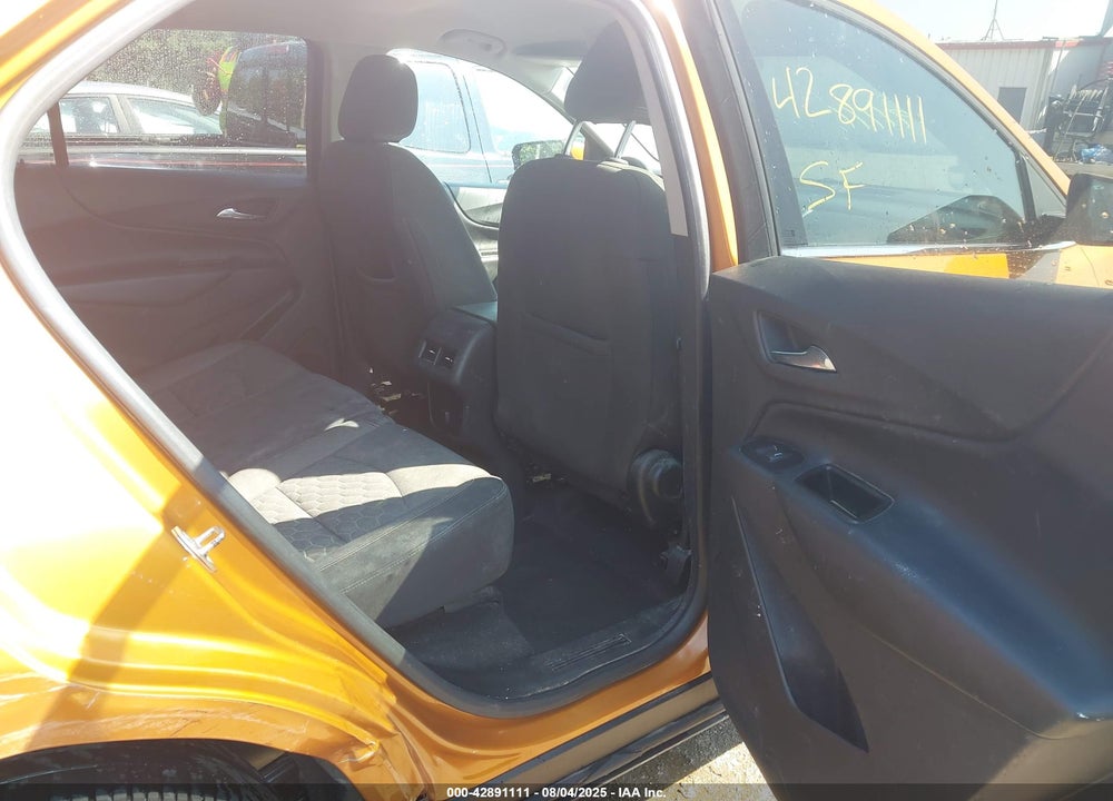 2018 CHEVROLET EQUINOX VIN: 2GNAXJEV3J6228584