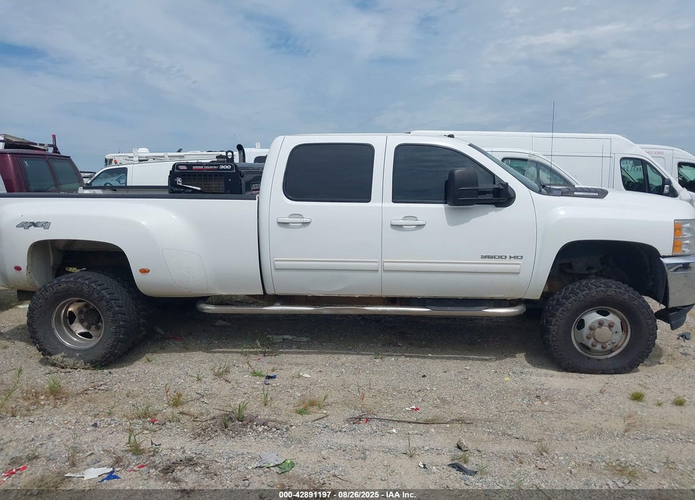 2012 CHEVROLET SILVERADO 3500HD LTZ VIN: 1GC4K1C89CF148927