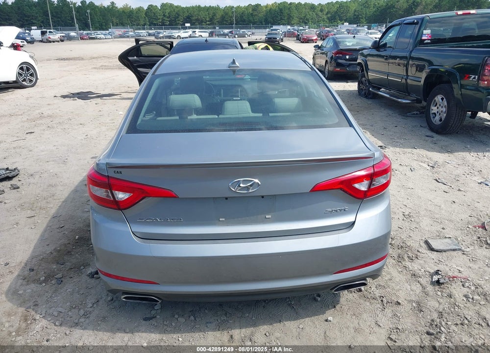 2015 HYUNDAI SONATA VIN: 5NPE34AF8FH107574