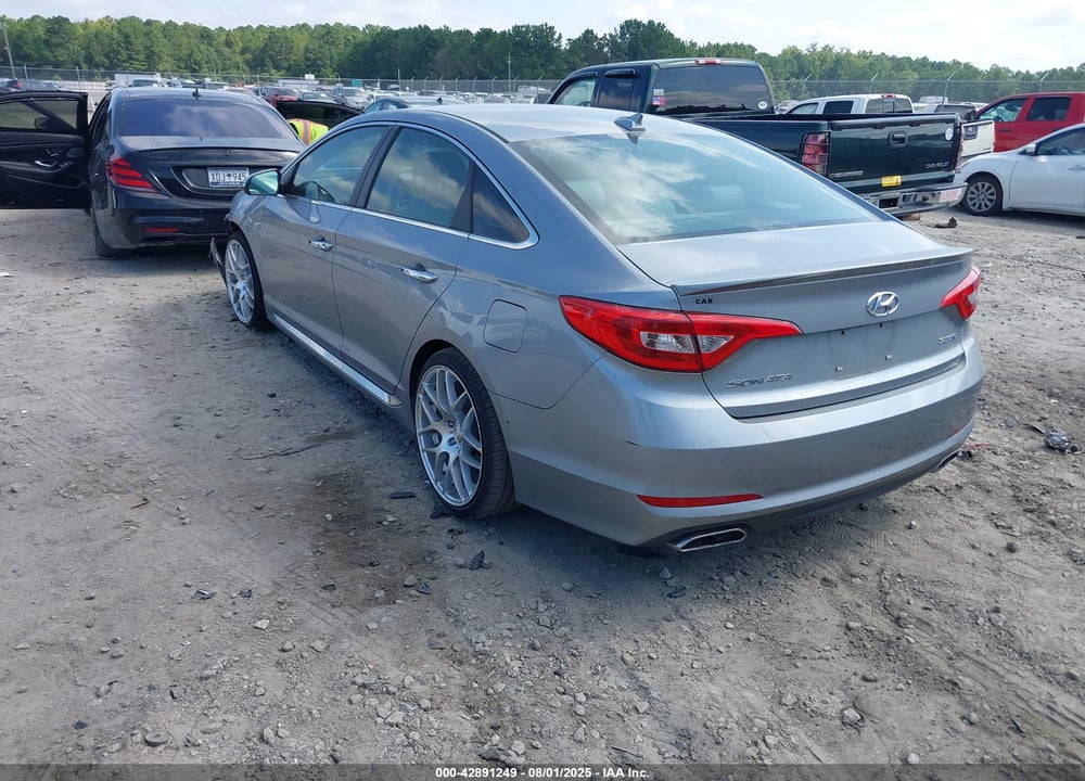 2015 HYUNDAI SONATA VIN: 5NPE34AF8FH107574