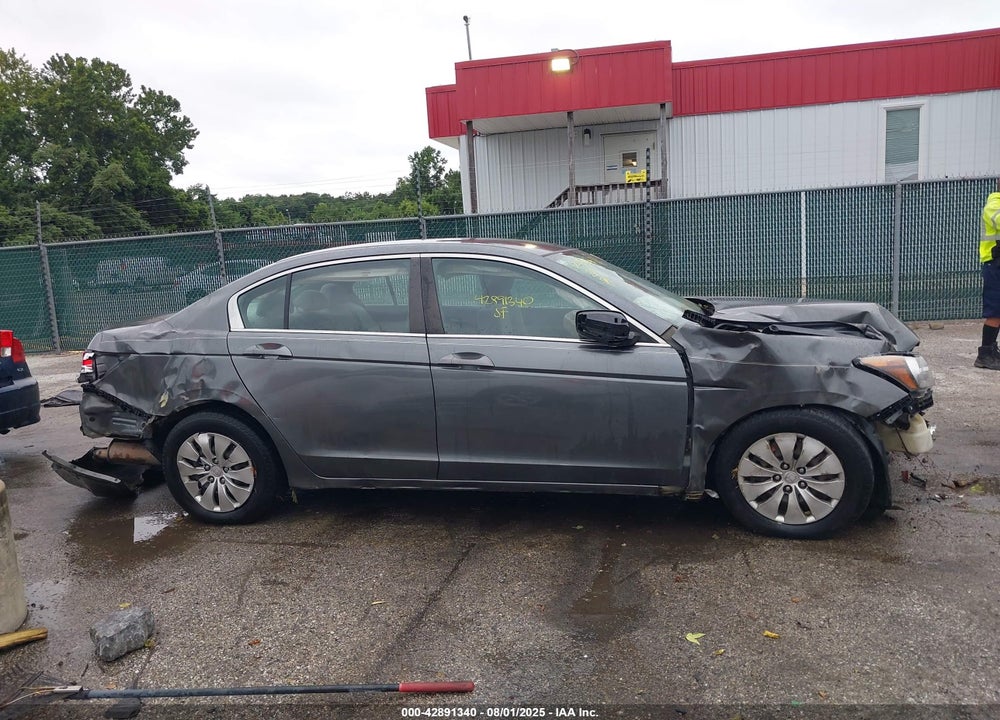 2011 HONDA ACCORD 2.4 LX VIN: 1HGCP2F3XBA146572