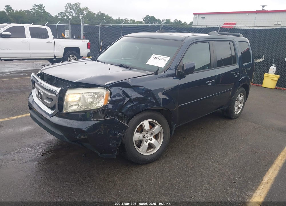 2011 HONDA PILOT VIN: 5FNYF4H53BB049173