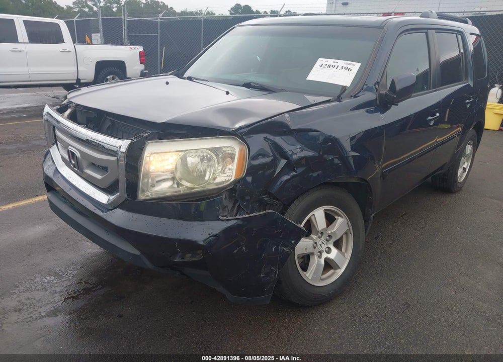 2011 HONDA PILOT VIN: 5FNYF4H53BB049173