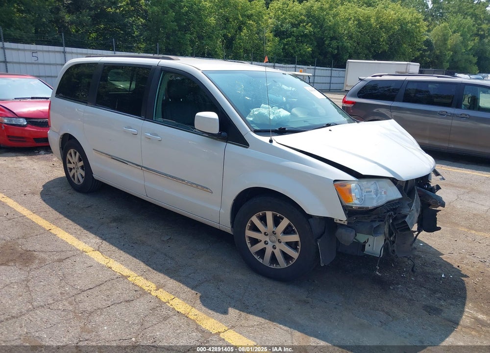 2014 CHRYSLER TOWN & COUNTRY TOURING VIN: 2C4RC1BG5ER217622