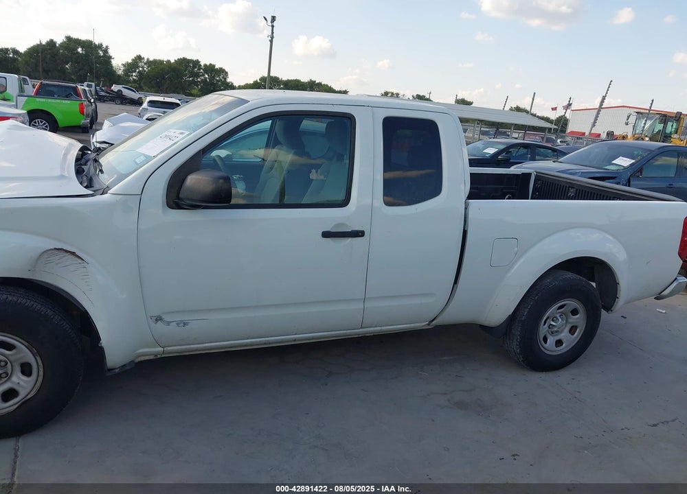 2014 NISSAN FRONTIER VIN: 1N6BD0CT3EN739860