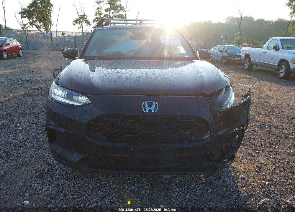 2024 HONDA HR-V AWD EX-L/AWD EX-L W/O BSI VIN: 3CZRZ2H78RM722525