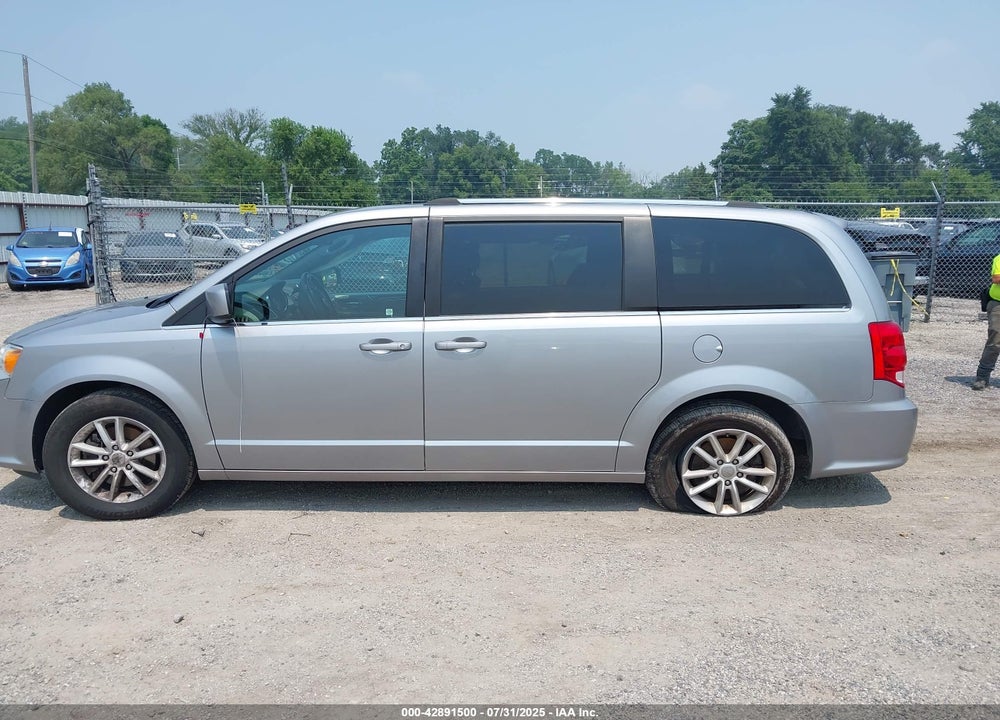 2020 DODGE GRAND CARAVAN SXT VIN: 2C4RDGCGXLR160961