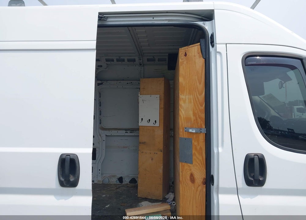 2017 RAM PROMASTER 2500 VIN: 3C6TRVCG0HE528706