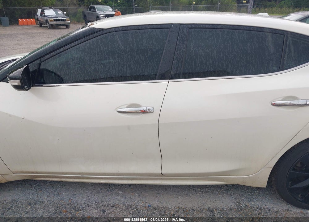 2017 NISSAN MAXIMA VIN: 1N4AA6APXHC392453