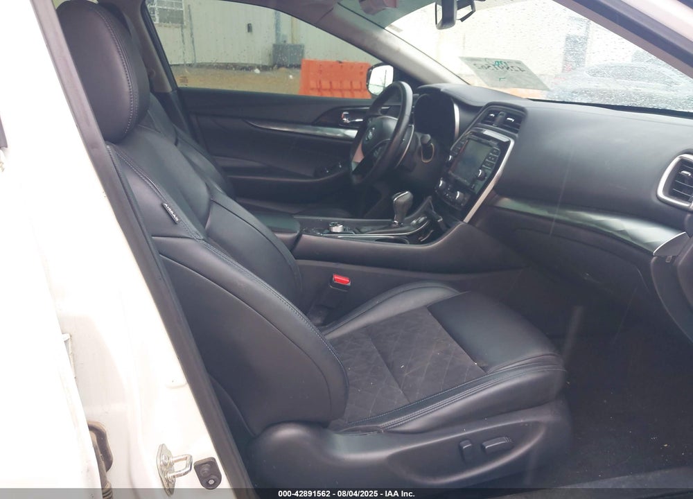 2017 NISSAN MAXIMA VIN: 1N4AA6APXHC392453