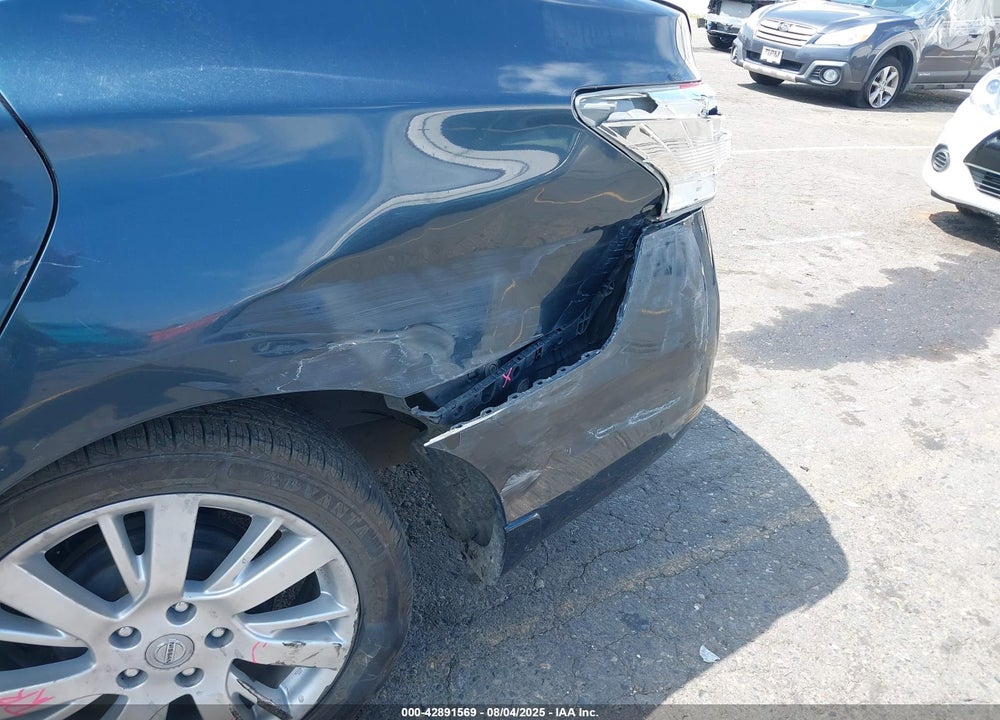 2013 NISSAN SENTRA SL VIN: 3N1AB7AP1DL669859