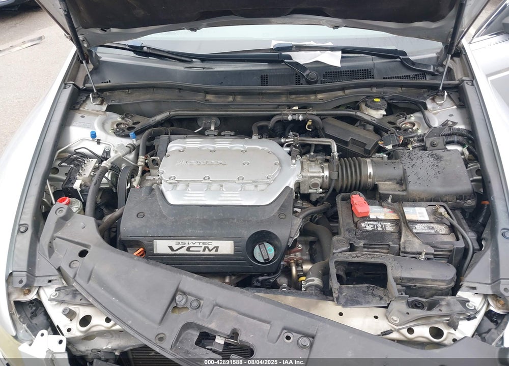 2010 HONDA ACCORD VIN: 1HGCP3F84AA014424