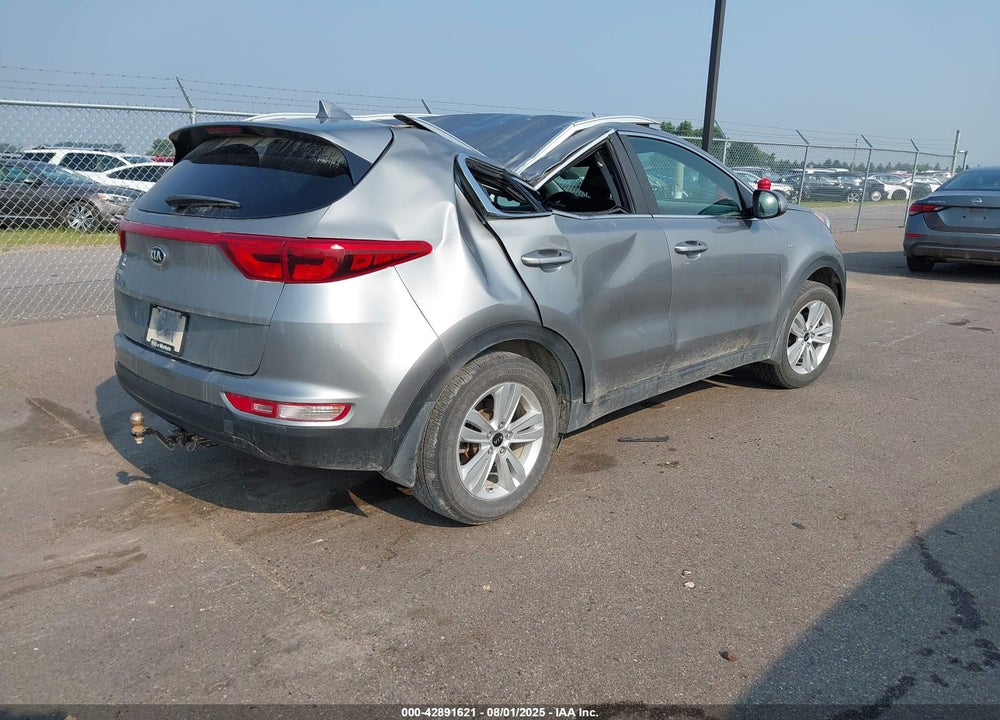 2019 KIA SPORTAGE LX VIN: KNDPMCACXK7597942