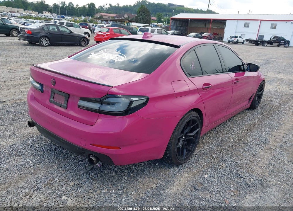 2017 BMW 5 SERIES VIN: WBAJA5C3XHG895422