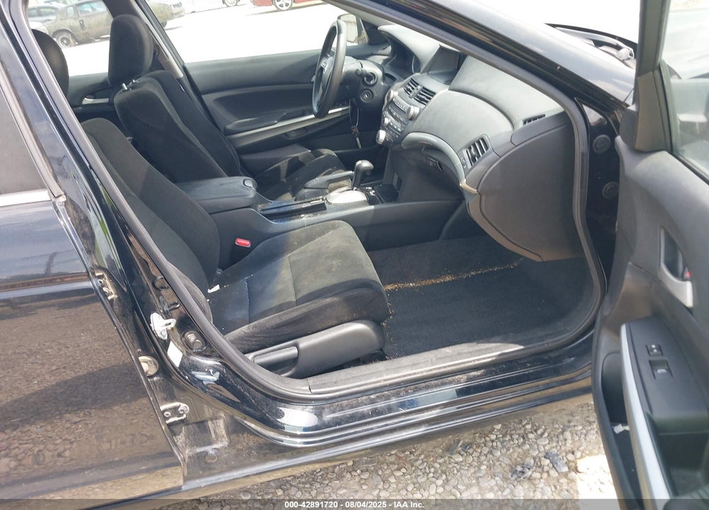 2010 HONDA ACCORD VIN: 1HGCP2F73AA011807