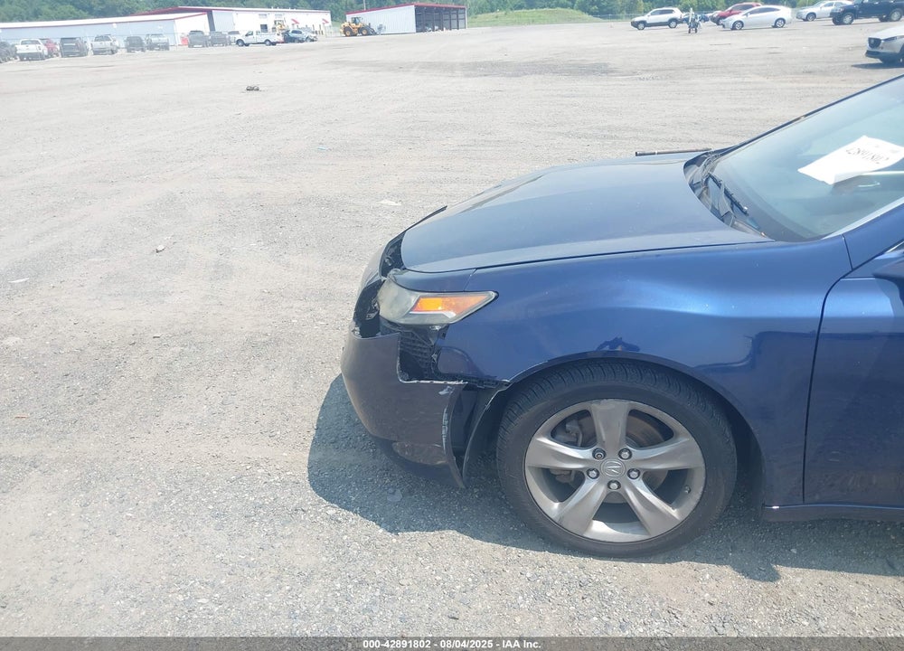 2013 ACURA TL VIN: 19UUA9F56DA000219