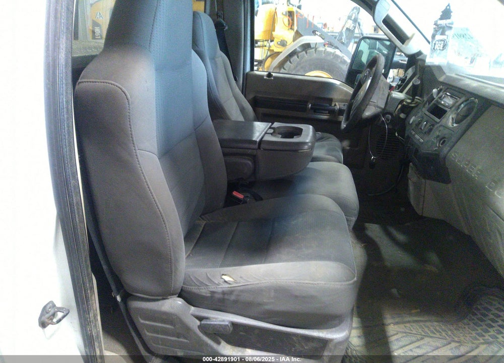 2010 FORD F-250 XL/XLT VIN: 1FTNF2B57AEA03734