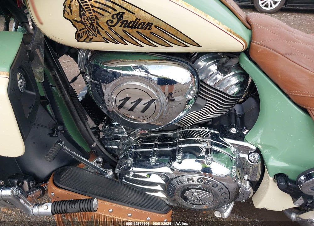 2015 INDIAN MOTORCYCLE CO. ROADMASTER VIN: 56KTRAAA7F3320093