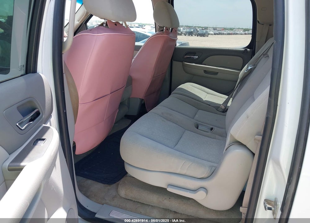 2007 CHEVROLET SUBURBAN 1500 LS VIN: 1GNFC16J87J326146
