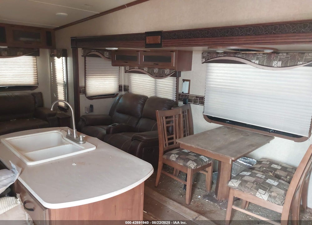 2015 JAYCO EAGLE 28.5RSTS VIN: 1UJCJ0BR9F1PR0102