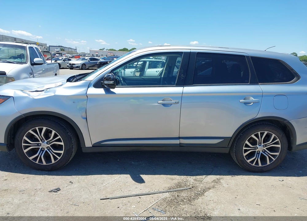 2016 MITSUBISHI OUTLANDER VIN: JA4AD3A36GZ007490