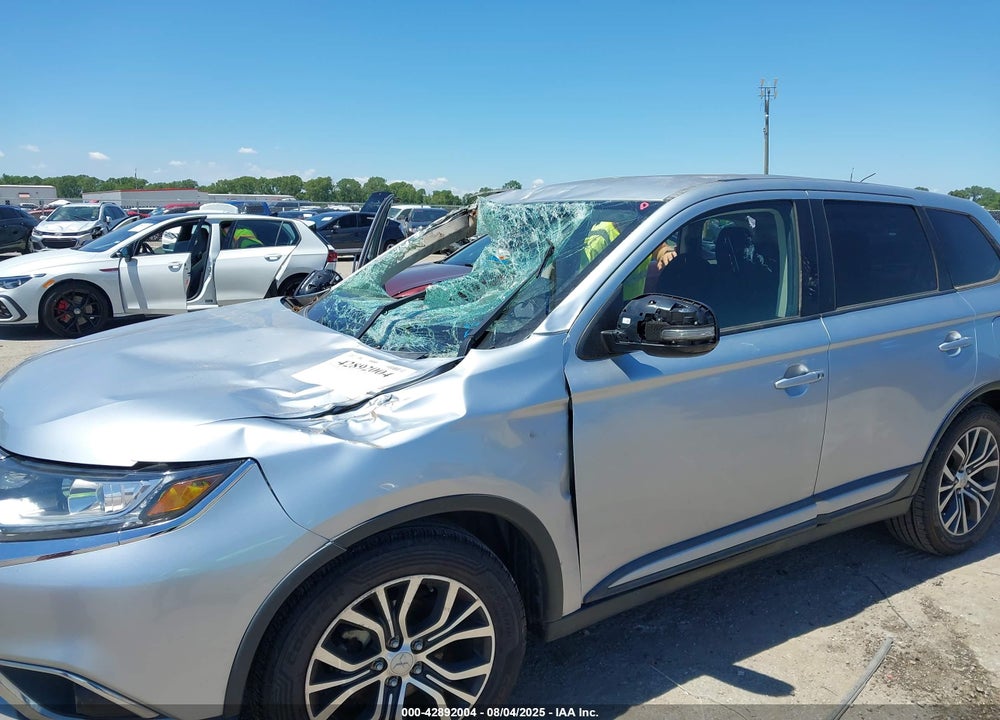 2016 MITSUBISHI OUTLANDER VIN: JA4AD3A36GZ007490