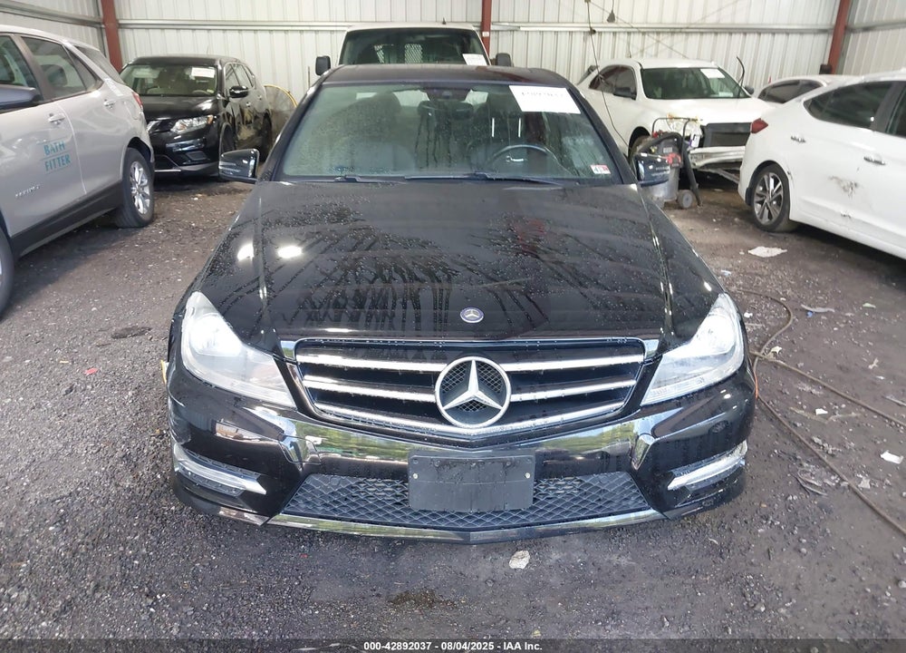 2014 MERCEDES-BENZ C CLASS VIN: WDDGF4HB7EG216619