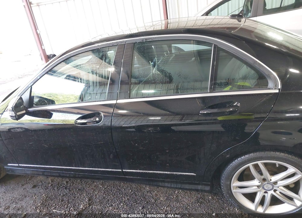 2014 MERCEDES-BENZ C CLASS VIN: WDDGF4HB7EG216619
