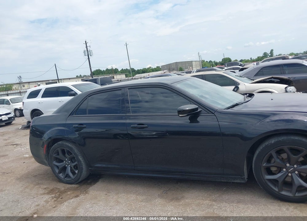 2023 CHRYSLER 300 VIN: 2C3CCADG5PH525180