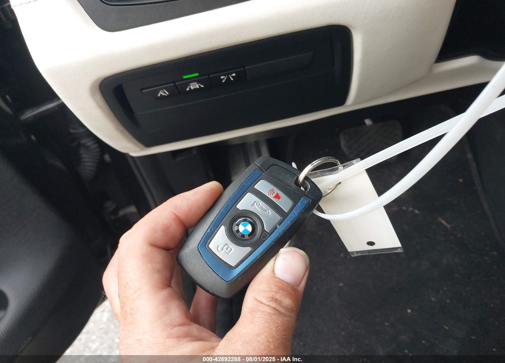 2017 BMW 4 SERIES VIN: WBA4P3C34HK528707