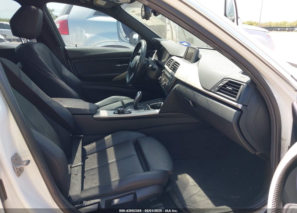 2015 BMW 3 SERIES VIN: WBA3B1G51FNT03988