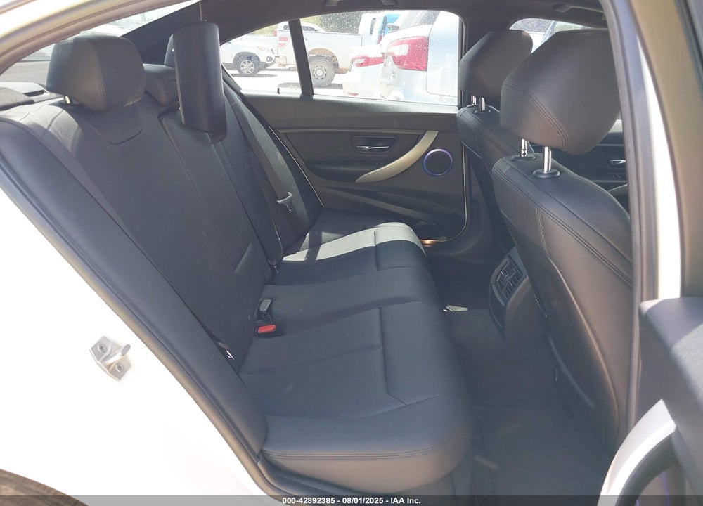 2015 BMW 3 SERIES VIN: WBA3B1G51FNT03988