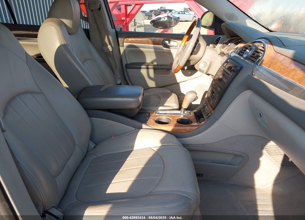 2011 BUICK ENCLAVE 2XL VIN: 5GAKRCED9BJ172540