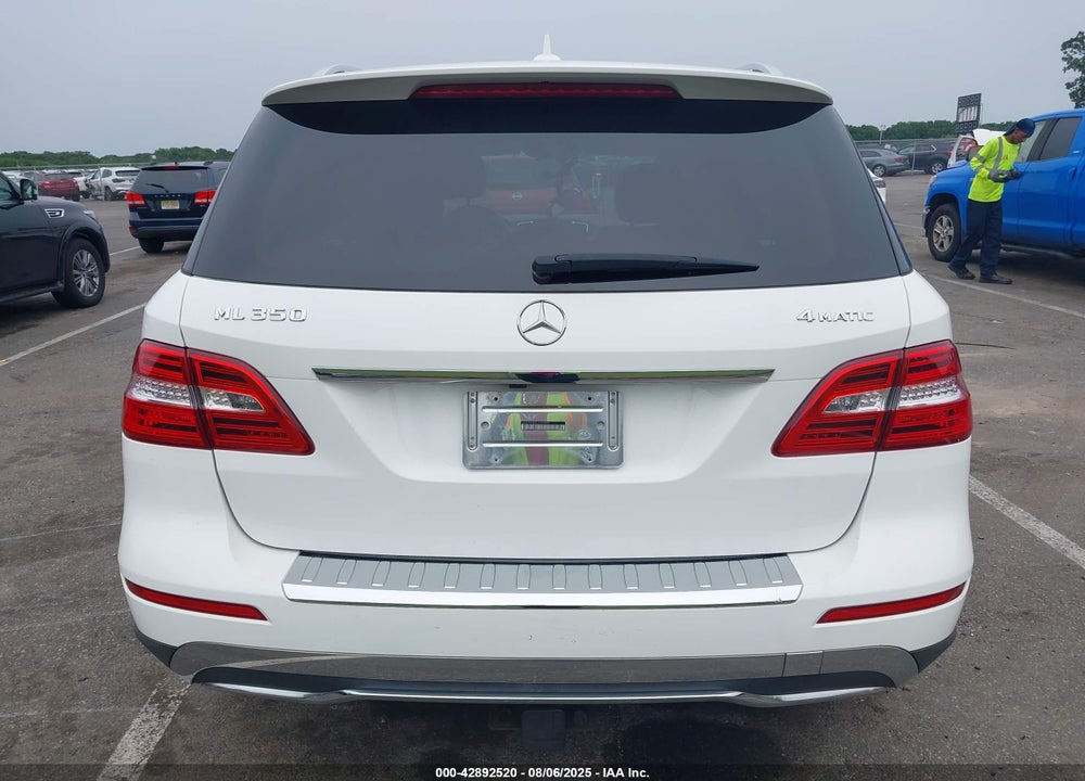 2014 MERCEDES-BENZ ML 350 4MATIC VIN: 4JGDA5HB3EA284903
