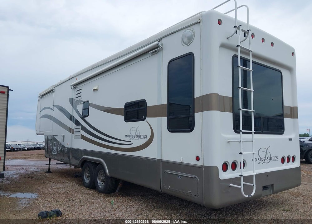2005 DRV 36TKJ3 VIN: 5KEFA362X51002066