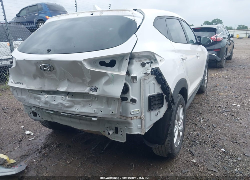 2021 HYUNDAI TUCSON SE VIN: KM8J23A4XMU313424