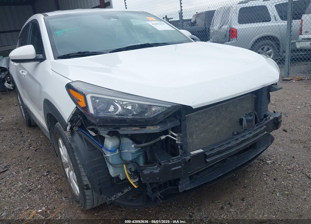 2021 HYUNDAI TUCSON SE VIN: KM8J23A4XMU313424