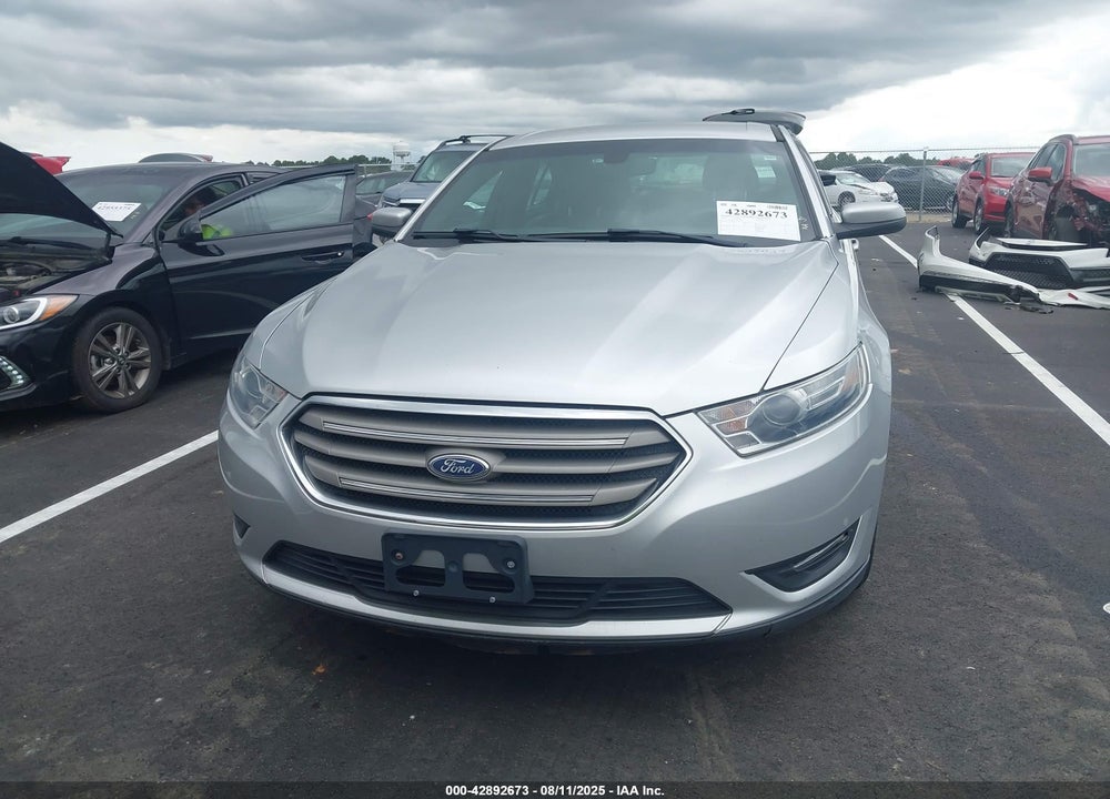 2018 FORD TAURUS VIN: 1FAHP2E85JG135188
