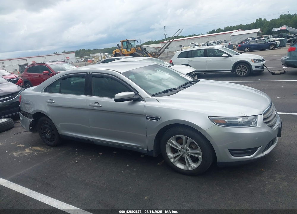 2018 FORD TAURUS VIN: 1FAHP2E85JG135188